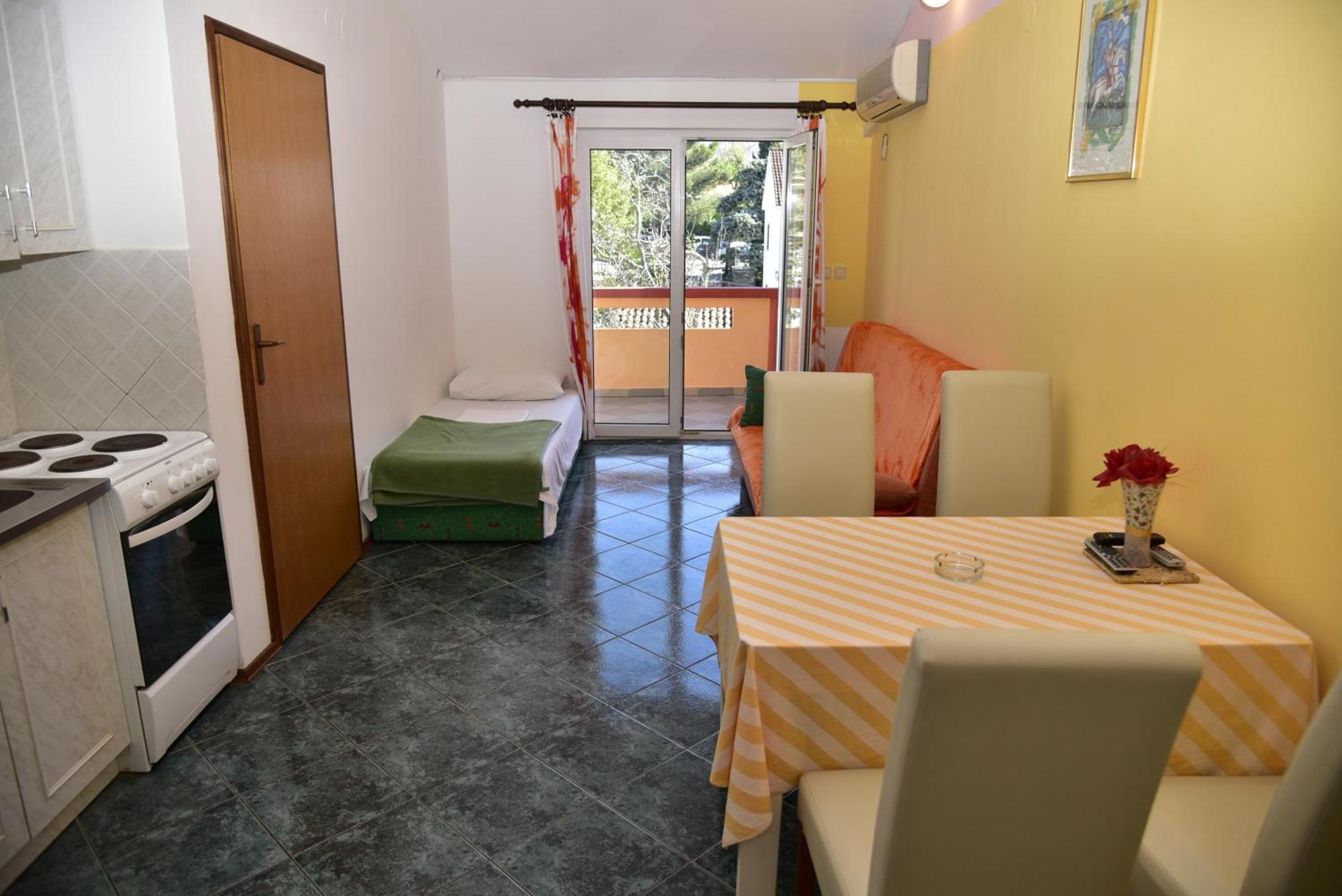 Apartments Ivka Malinska Luaran gambar