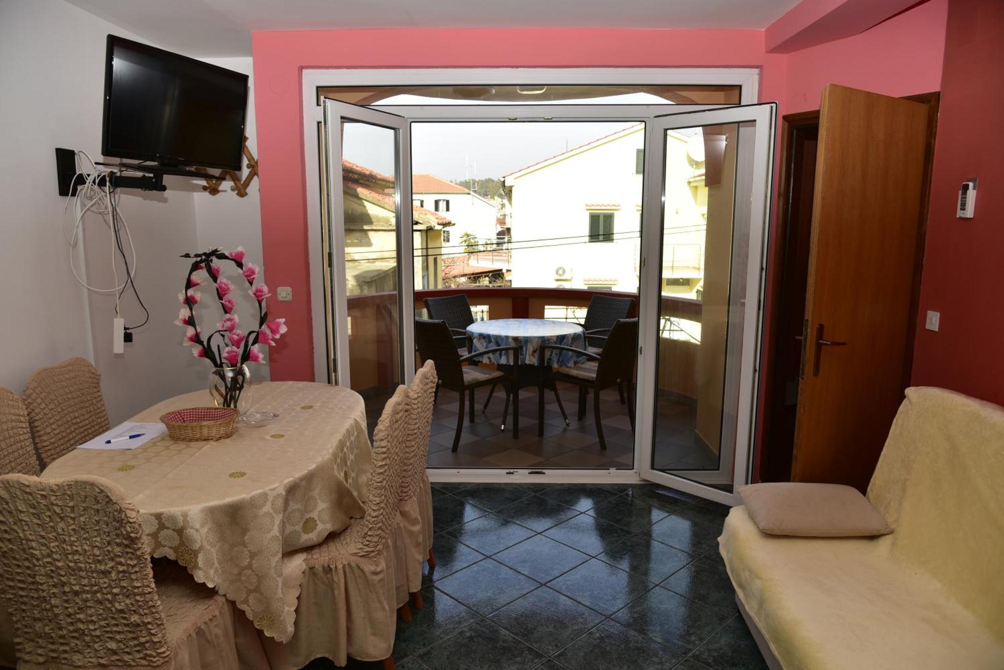 Apartments Ivka Malinska Luaran gambar
