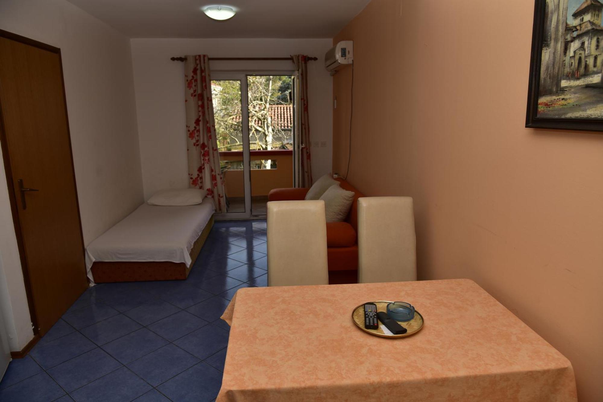Apartments Ivka Malinska Luaran gambar