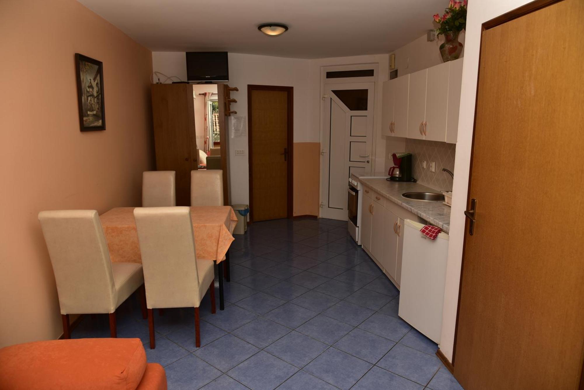 Apartments Ivka Malinska Luaran gambar